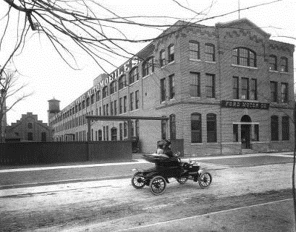 Model T with Ford Plant at the background